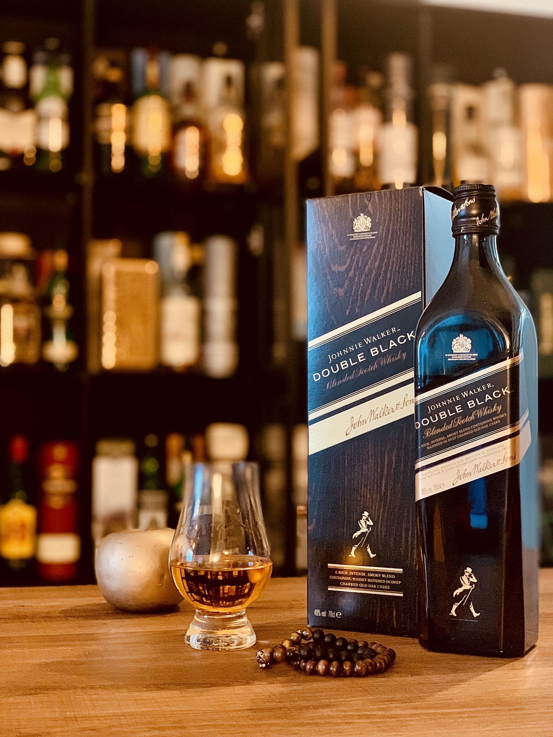 JHONNIE WALKER DOUBLE BLACK 750 CC King Arthur